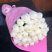 Букет из 25 крупных белых роз 